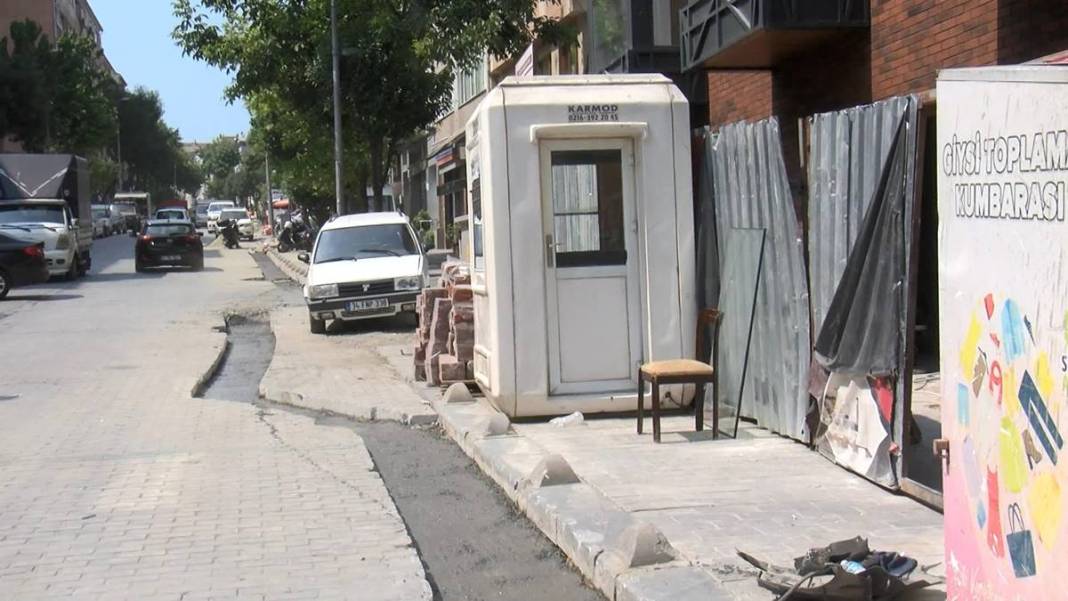 Kaza yapan gençlerin yanına gidince felaketi yaşadı! Şoke eden anlar anbean kaydedildi 8